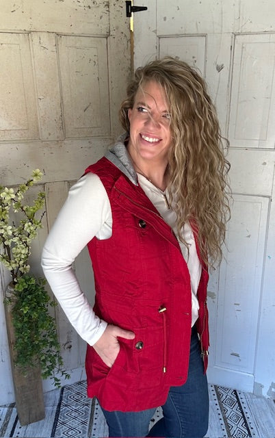 Sweet Stitches Cargo Vest Cranberry