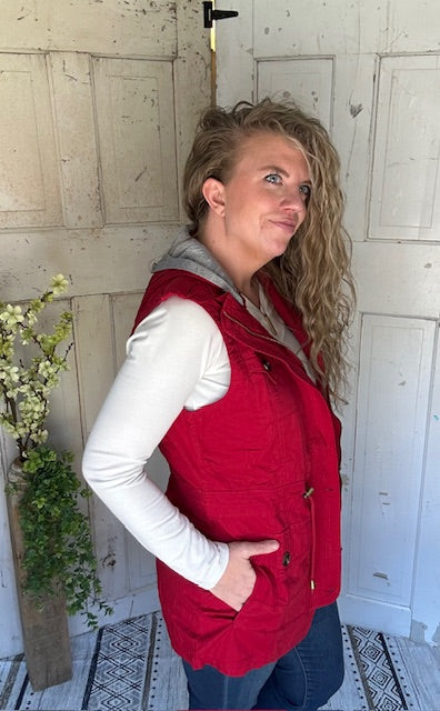 Sweet Stitches Cargo Vest Cranberry