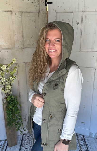 Sweet Stitches Cargo Vest Olive